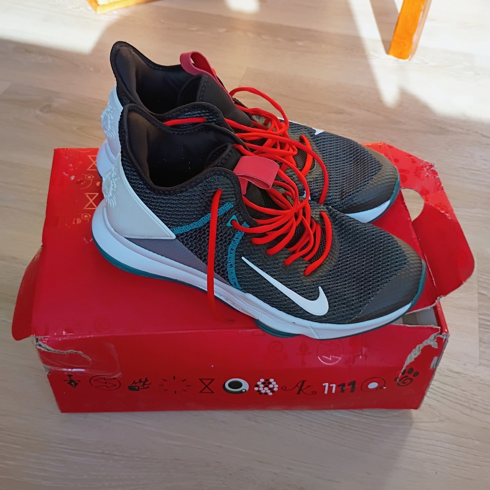 Nike LeBron Witness 6 BV7427-005 Men’s 12 Basketball Shoes Gray Red Teal